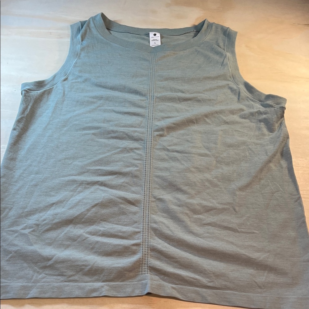 Yogalicious Women's Sleeveless Top - Light Green